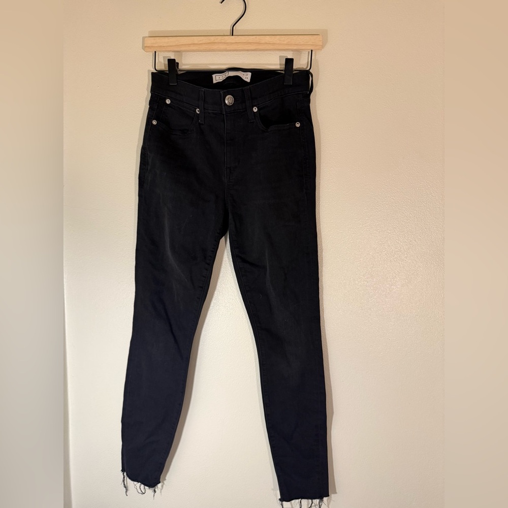 AYR Women's Classic Black Skinny Jeans